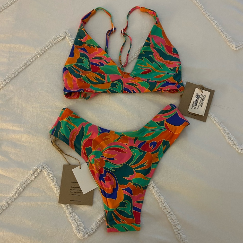 Stone fox swimsuit set